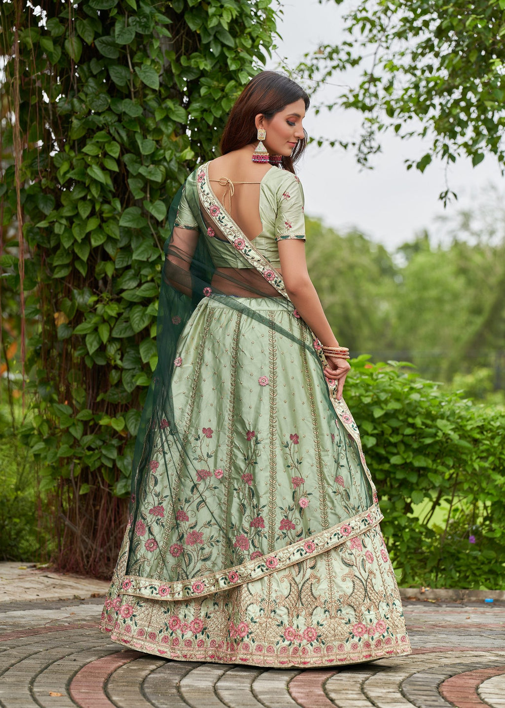 **Elegant Mint Green Floral Embroidered Festive & Party Wear Semi-Stitched Silk Lehenga Choli with Designer Net Dupatta Work**