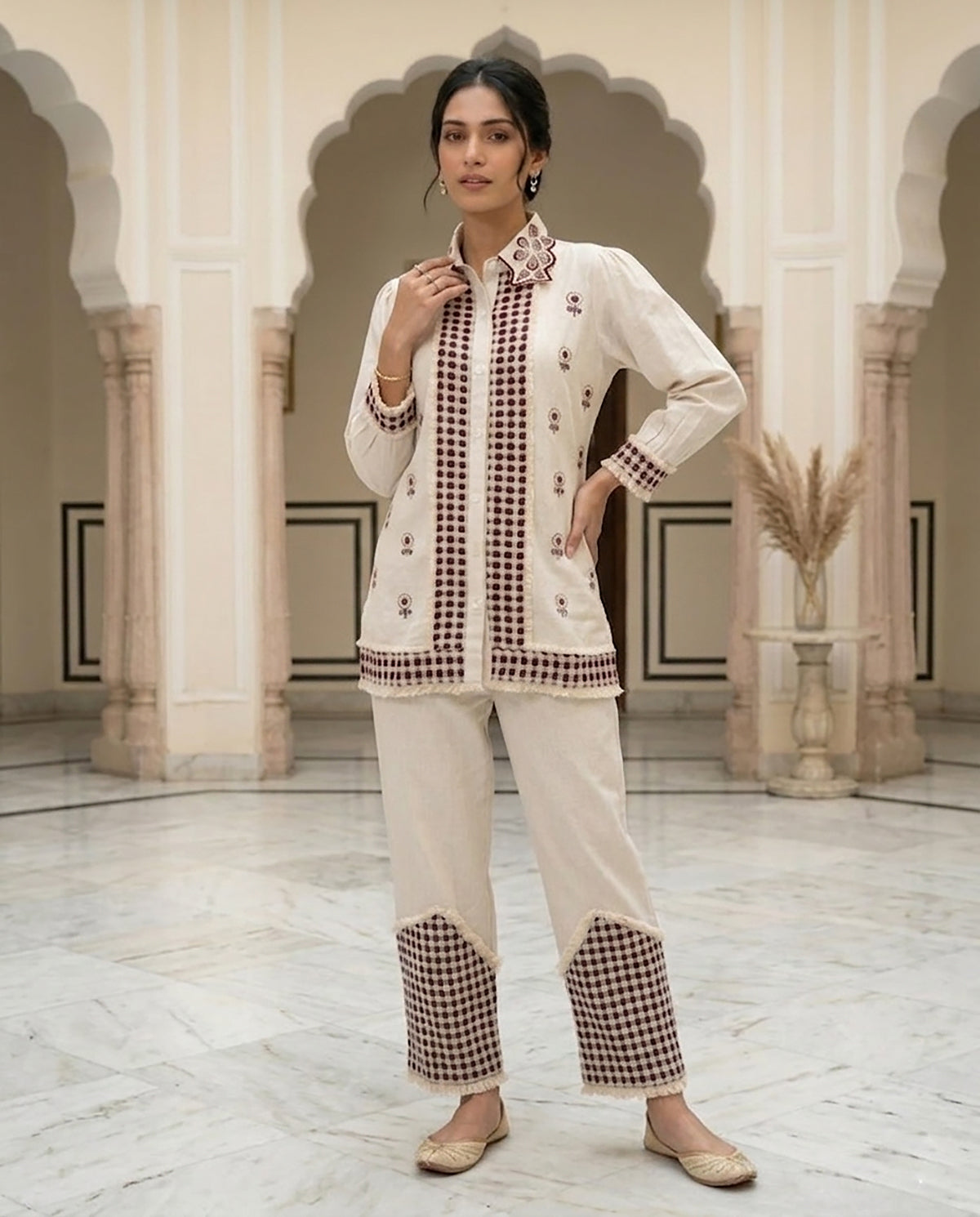 28 Off White Co-ord Set - Atsevam
