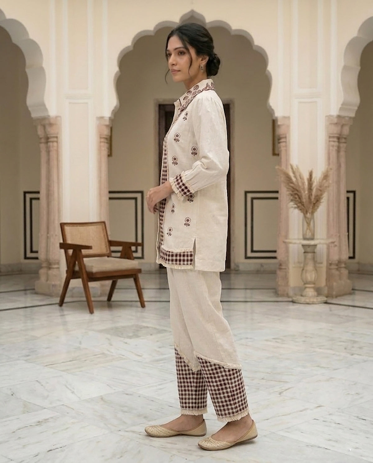 28 Off White Co-ord Set - Atsevam