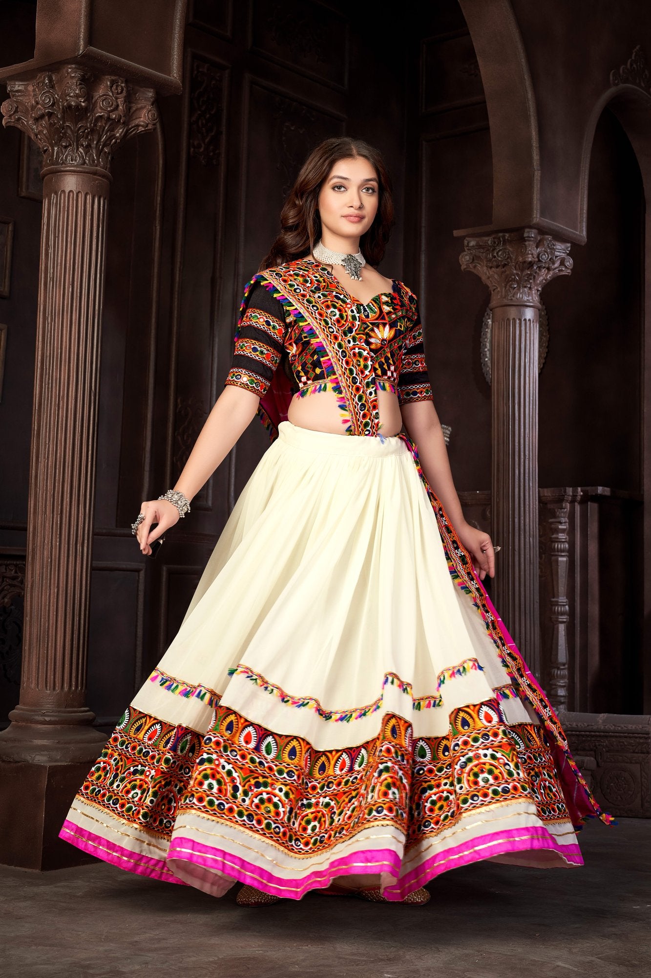 Women's Off White Georgette Traditional Kutchi Embroidery with Mirror Work Semi Stitched Lehenga Choli With Dupatta (Nav_09_OffWhite)