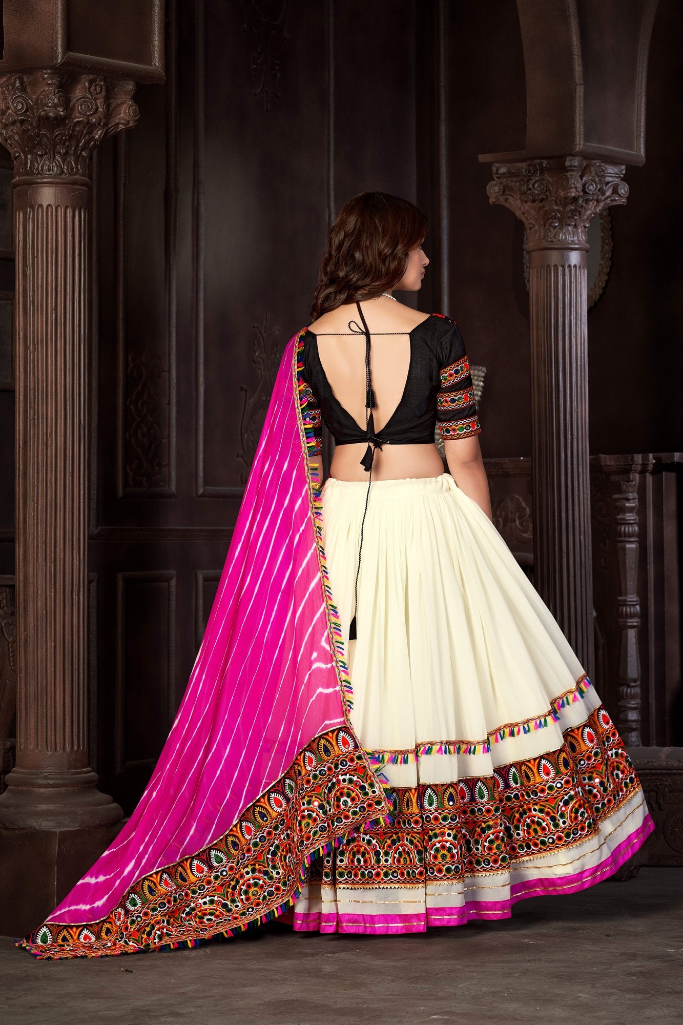 Women's Off White Georgette Traditional Kutchi Embroidery with Mirror Work Semi Stitched Lehenga Choli With Dupatta (Nav_09_OffWhite)