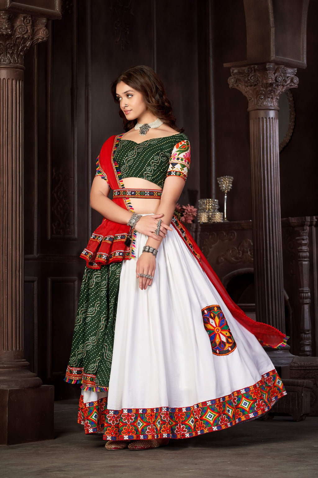 Women's White Crepe,Cotton Silk Traditional Kutchi Embroidery with Mirror Work Semi Stitched Lehenga Choli With Dupatta (Nav_10_White)