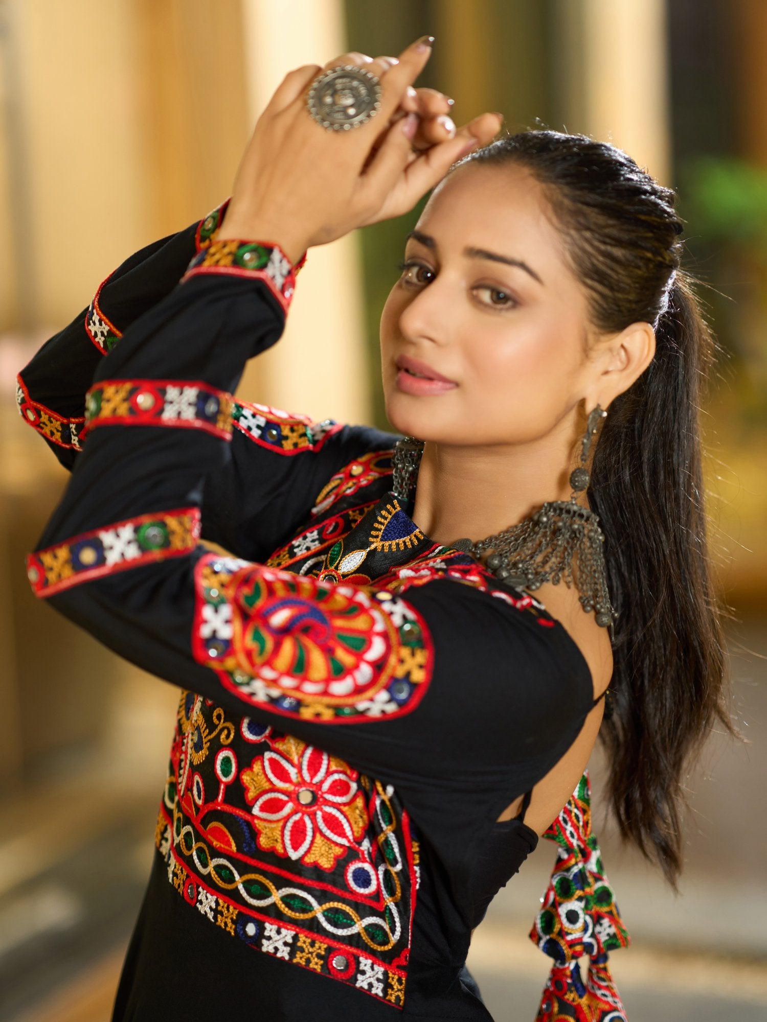 Women's Rayon Embroidery Thread Work Kurta 