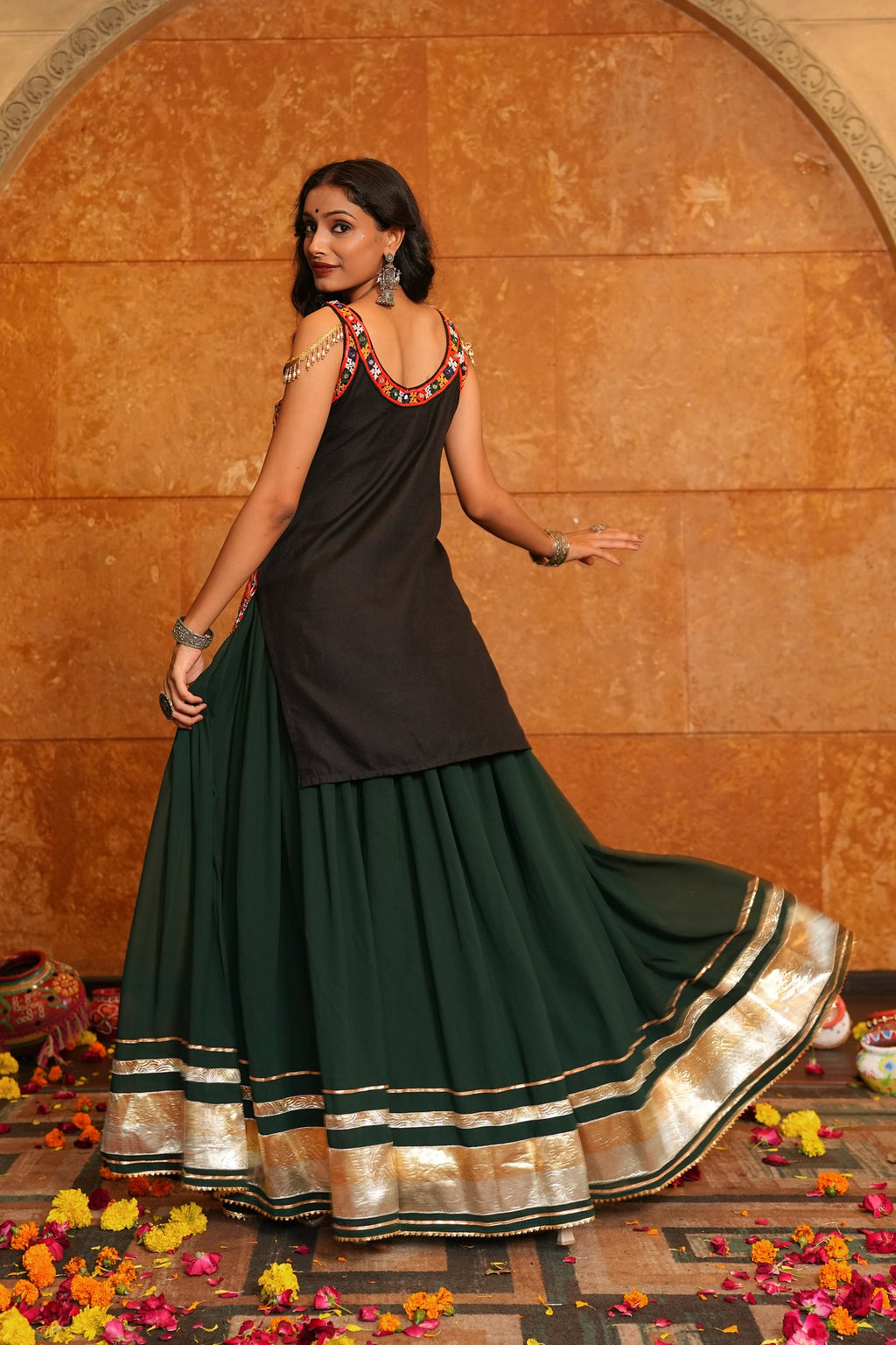 Women's Green Georgette Traditional Kutchi Embroidery with Mirror Work Semi Stitched Lehenga Choli With Dupatta (Nav_31_Green)