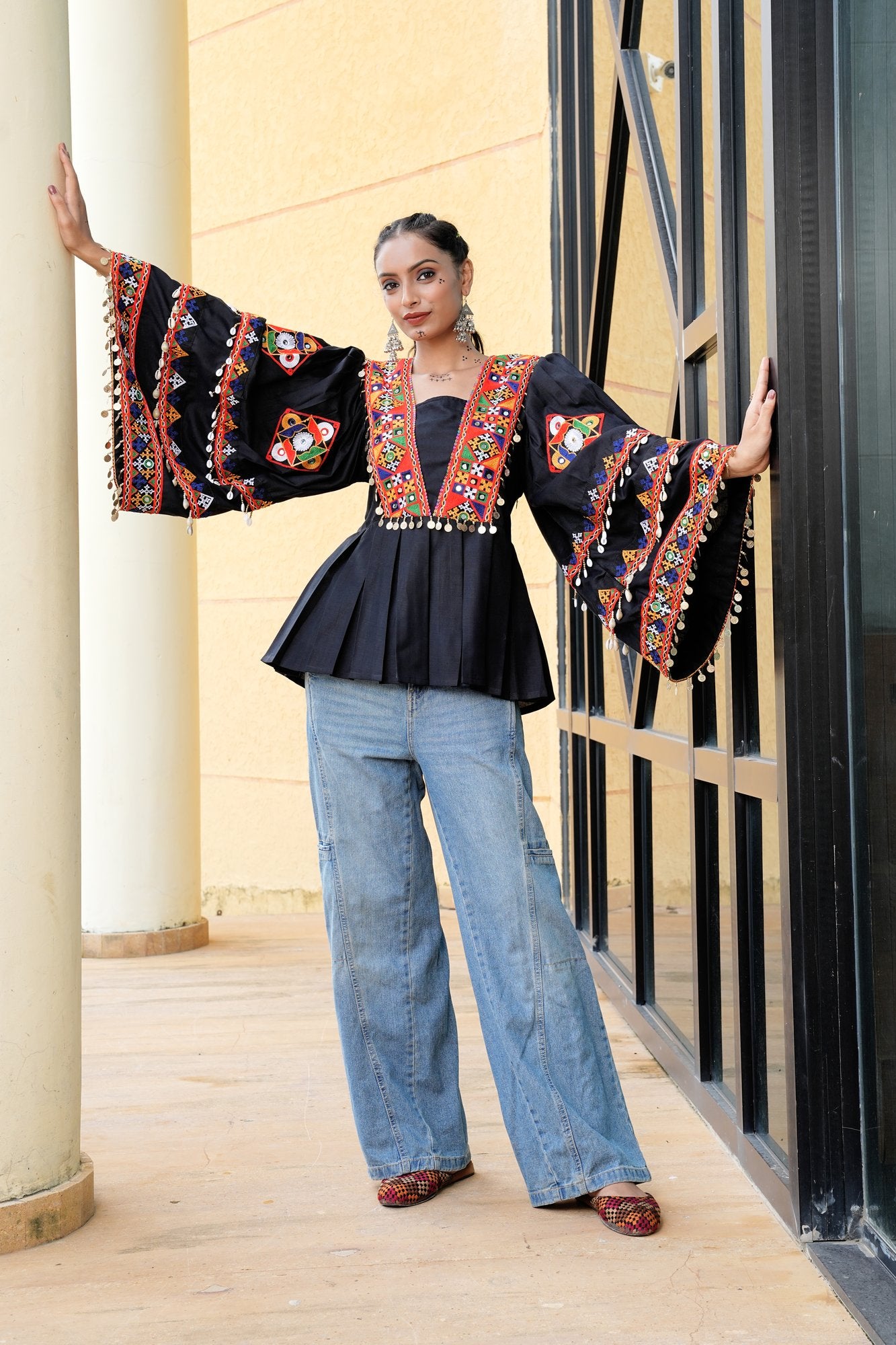Women's Cotton Embroidery Thread Work Kurta 
