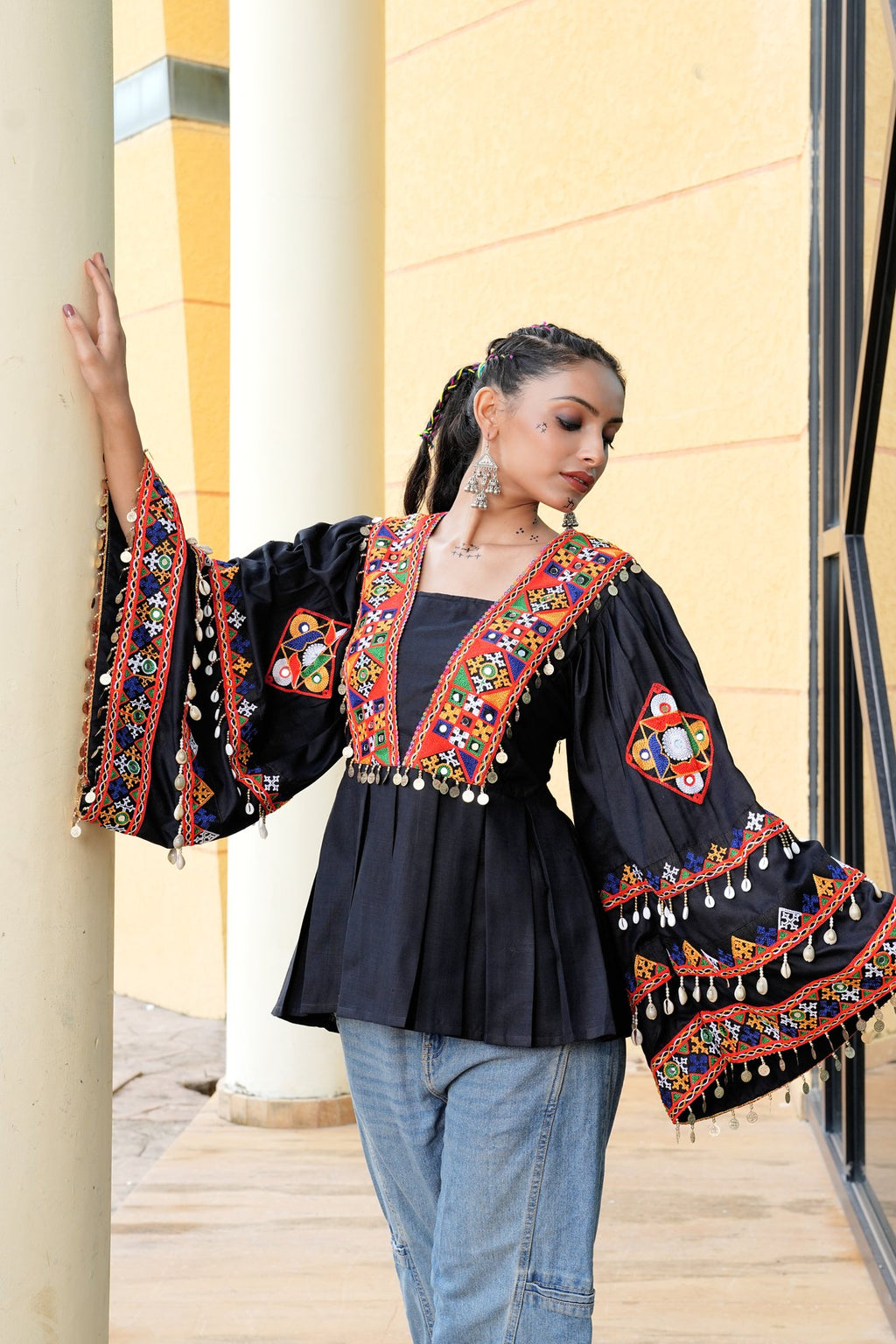 Women's Cotton Embroidery Thread Work Kurta 