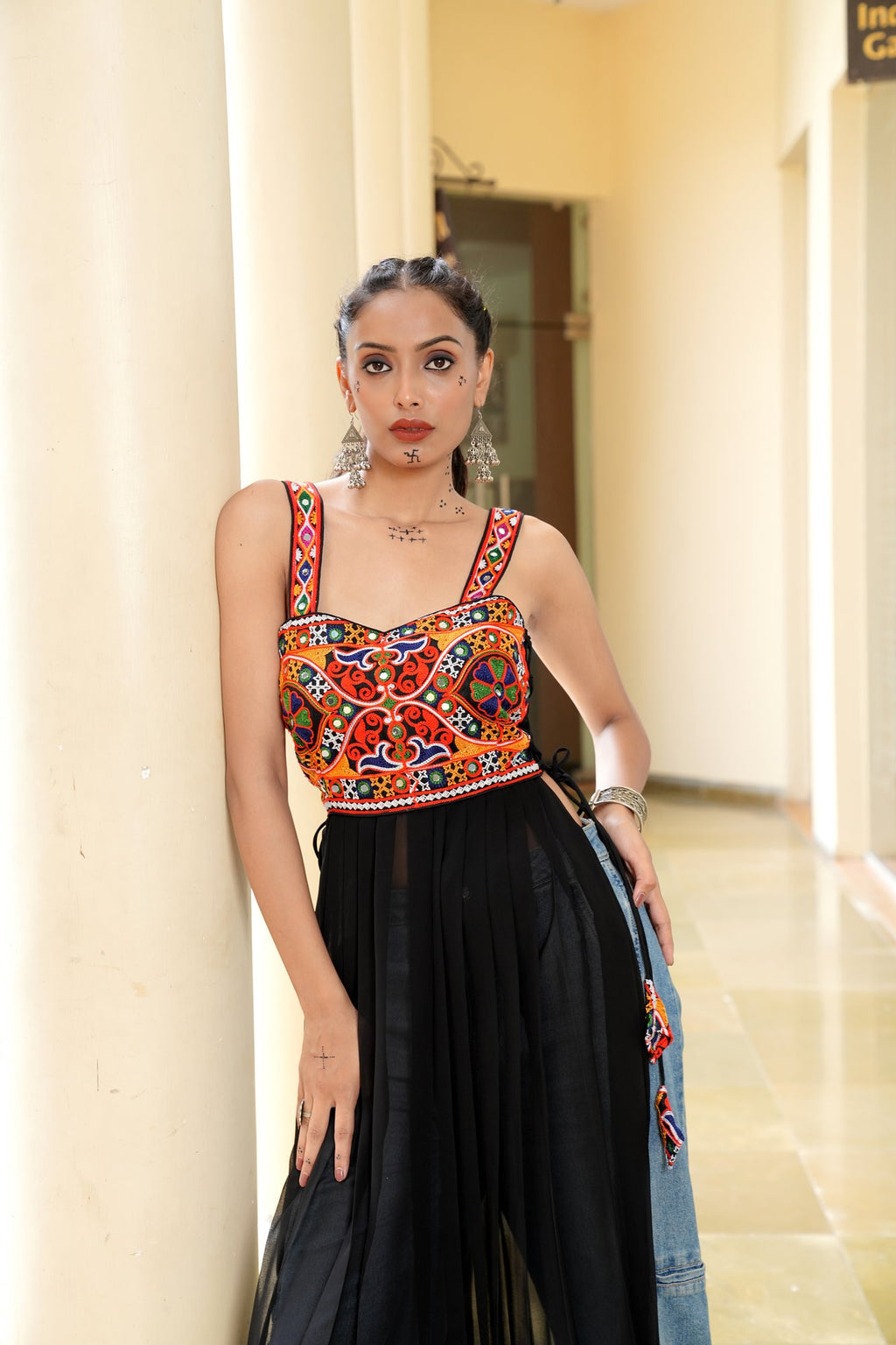 Women's Georgette & Banglory Silk Embroidery Thread Work Kurta 
