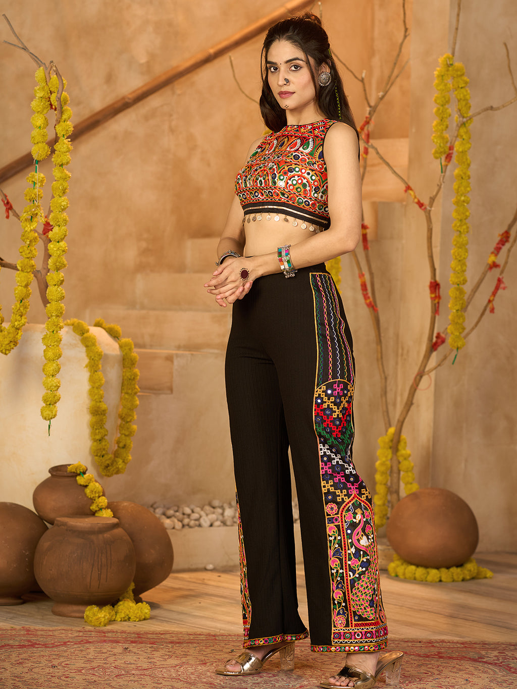 Women's Polyester Ethnic Motif Embroidered Co-Ord Set
