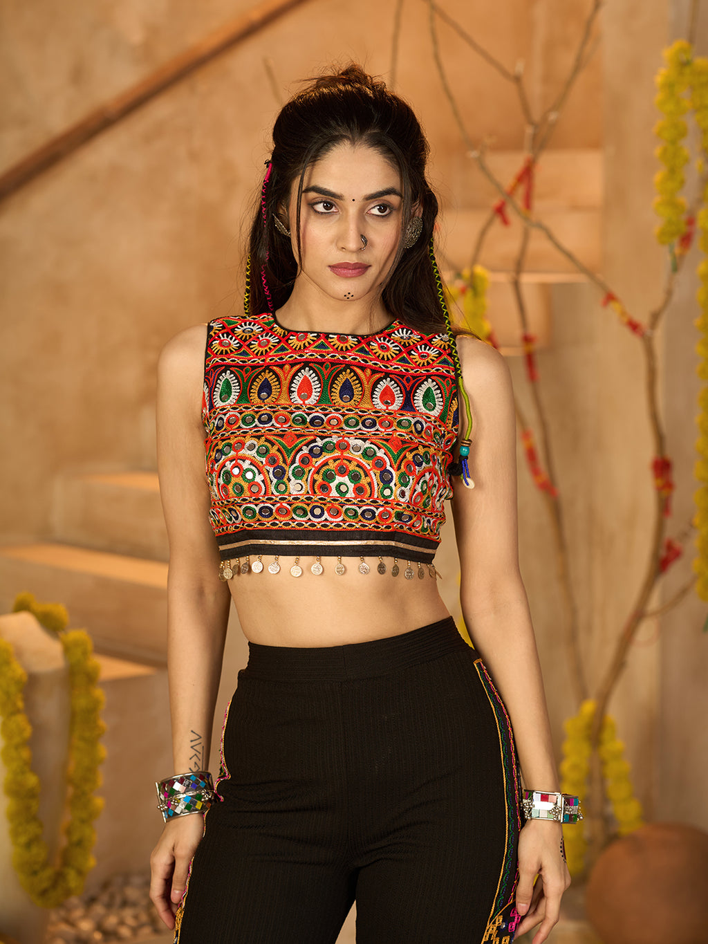 Women's Polyester Ethnic Motif Embroidered Co-Ord Set